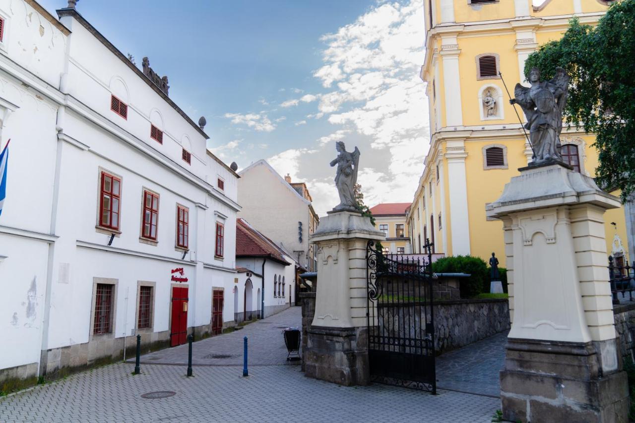 Apartamento Carlone House Eger Exterior foto