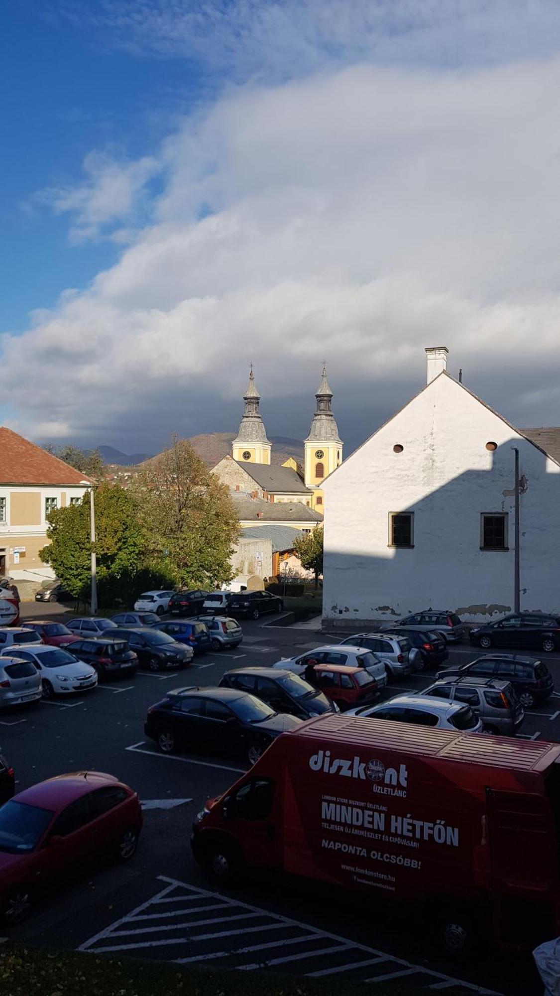 Apartamento Carlone House Eger Exterior foto